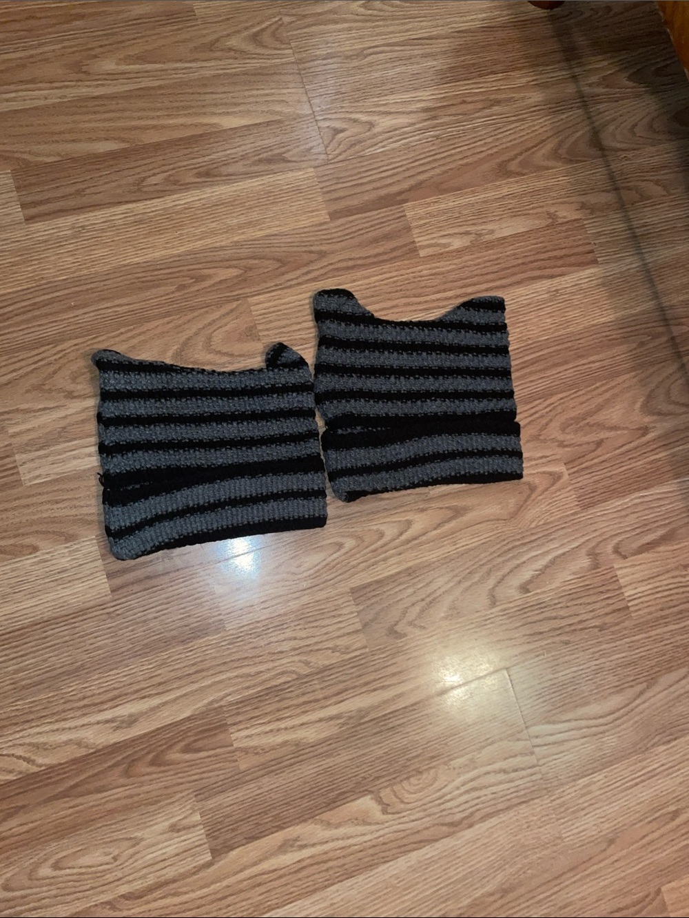 Striped Knit Beanies hats - Black & Gray
